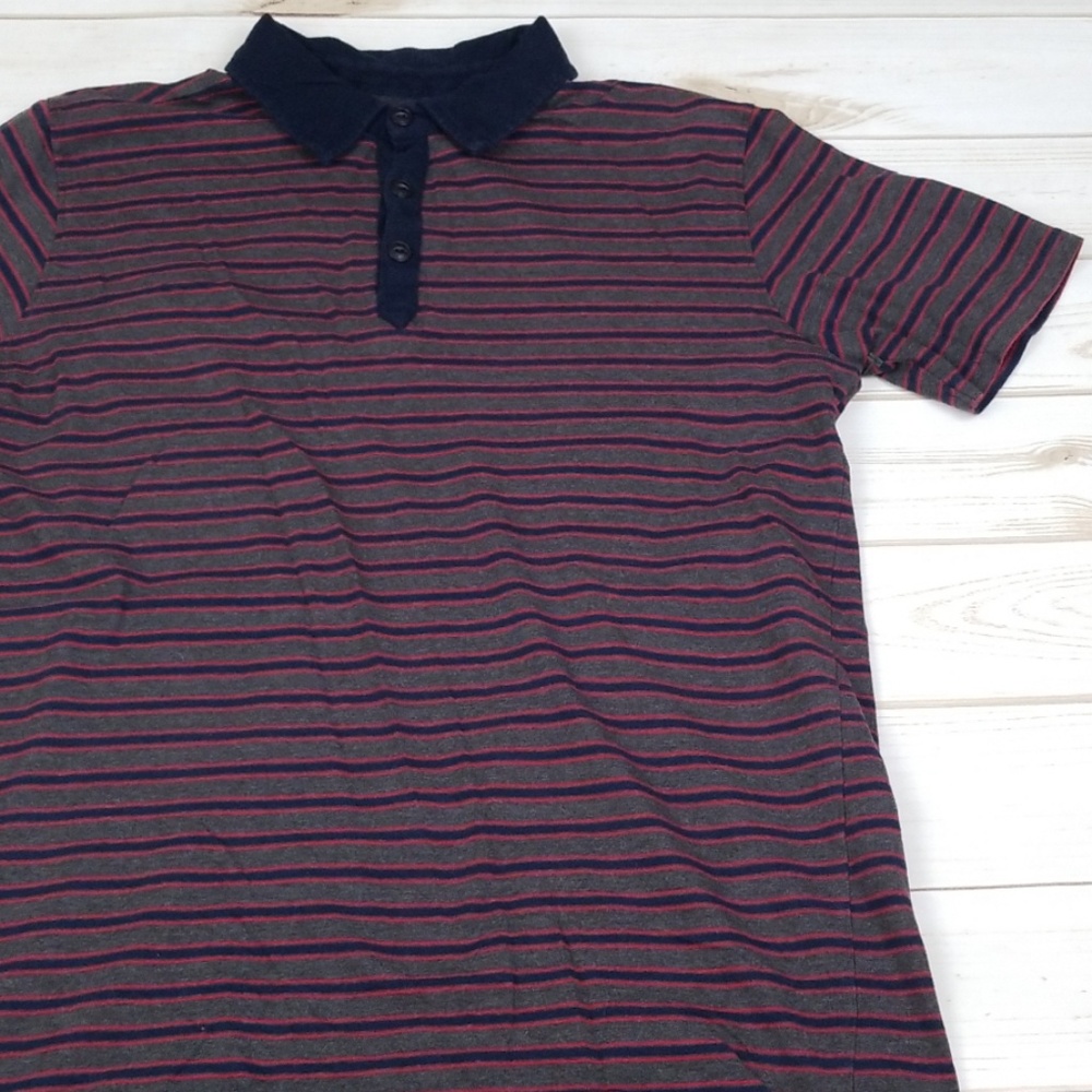 Element tee shirt with collar
